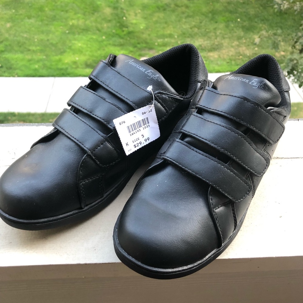 American Eagle shoes
